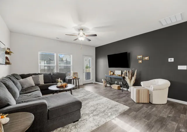 Photo 4 of Sale Pending at 284 Wallingford St, Lafayette, IN 47905 | MLS# 202642642 | Listing updated on 2026-10-22