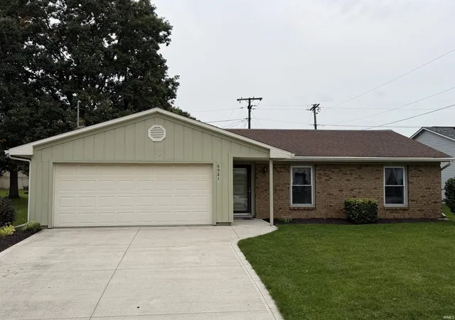 Photo 2 of Manufactured home for sale at 6921 Peartree Ln, Fort Wayne, IN 46825 | MLS# 202642645 | Listing updated on 2026-10-14