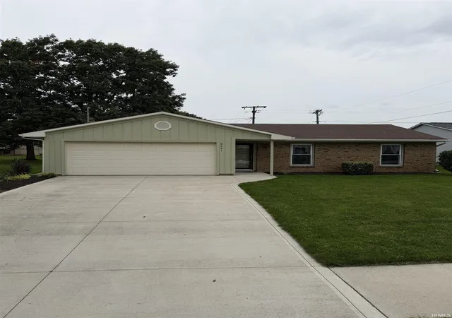 Photo 3 of Manufactured home for sale at 6921 Peartree Ln, Fort Wayne, IN 46825 | MLS# 202642645 | Listing updated on 2026-10-14
