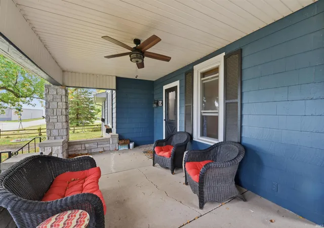Photo 3 of Manufactured home for sale at 304 S Lincoln Ave, Fowler, IN 47944 | MLS# 202642651 | Listing updated on 2026-10-14
