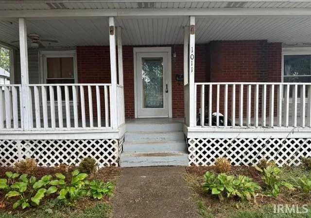Photo 1 of Manufactured home for sale at 1011 E 5th Street, Mount Vernon, IN 47620 | MLS# 202642659 | Listing updated on 2026-10-14