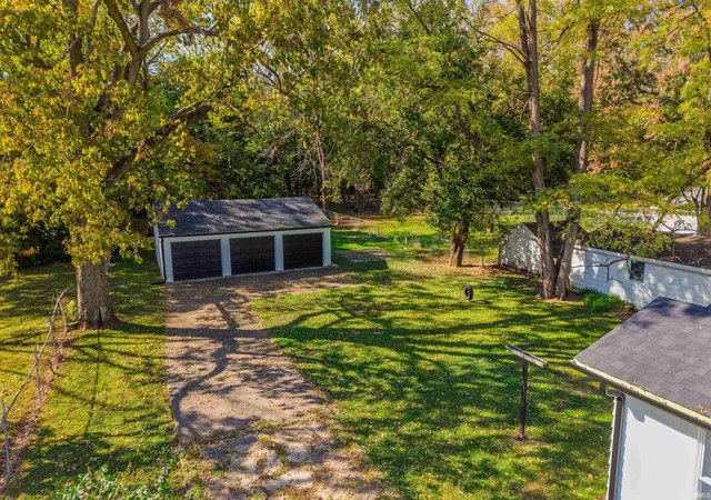 Photo 4 of Manufactured home for sale at 1405 S Ribble Ave, Muncie, IN 47302 | MLS# 202642665 | Listing updated on 2026-10-15