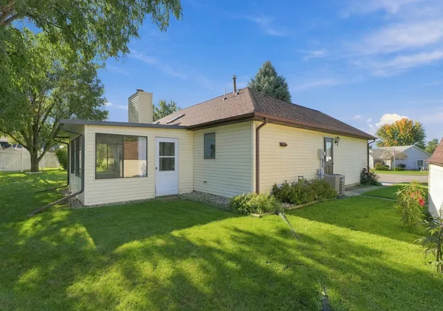 Photo 4 of Manufactured home for sale at 306 Morning Wind Pl, Kendallville, IN 46755 | MLS# 202642672 | Listing updated on 2026-10-15
