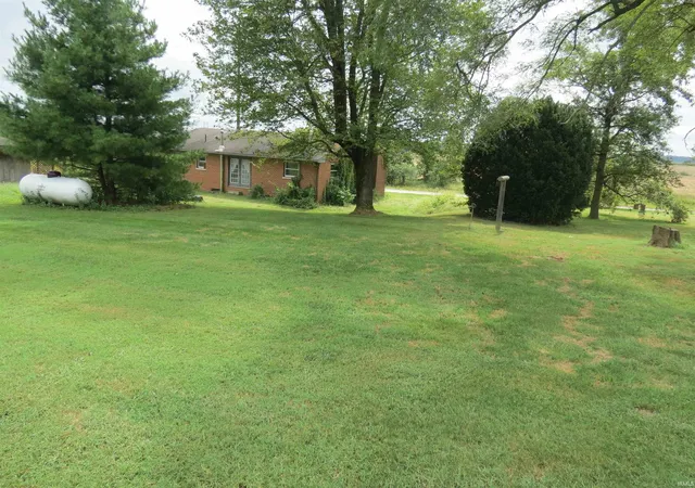 Photo 3 of Manufactured home for sale at 8724 E Sr 64, Oakland City, IN 47660 | MLS# 202642678 | Listing updated on 2026-10-23