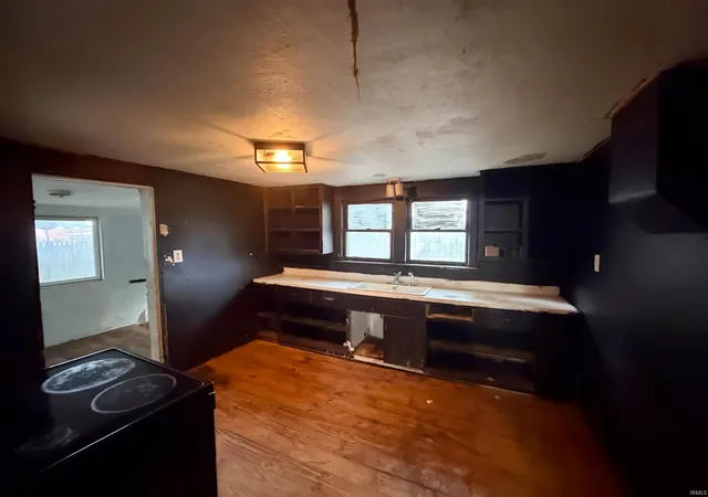 Photo 2 of Manufactured home for sale at 309 Ne B St, Linton, IN 47441 | MLS# 202642683 | Listing updated on 2026-10-15