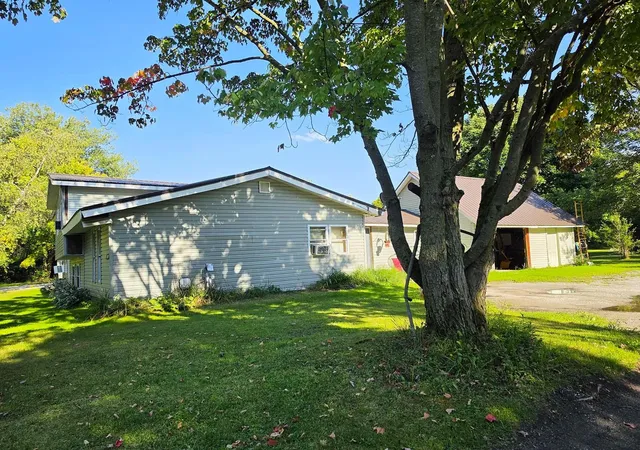 Photo 4 of Multi family home for sale at 123 Lake St, Swanton, VT 05488 | MLS# 5055086 | Listing updated on 2026-09-04