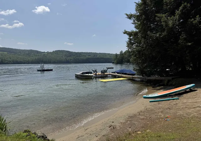 Photo 2 of Single family home for sale at 37 Old Ledge Rd, Holderness, NH 03245 | MLS# 5056979 | Listing updated on 2026-09-03