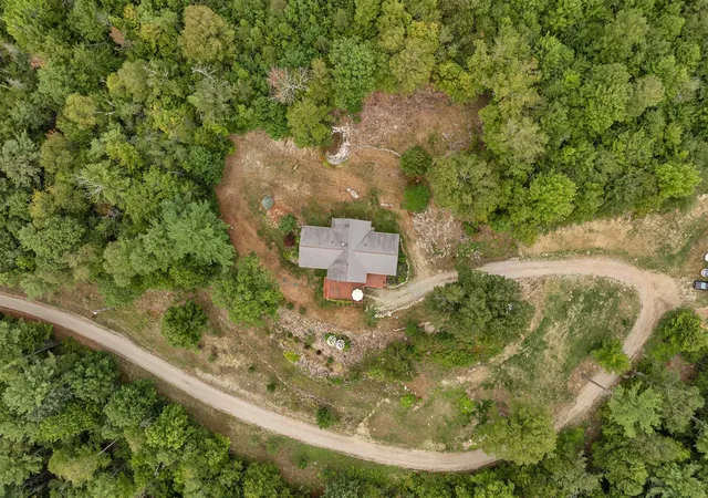 Photo 3 of Single family home for sale at 242 Jerusalem Rd, Canaan, NH 03741 | MLS# 5058931 | Listing updated on 2026-09-16