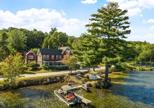 Photo 1 of Mansion for sale at 100 Lower Bay Rd, Sanbornton, NH 03269 | MLS# 5068807 | Listing updated on 2026-10-10