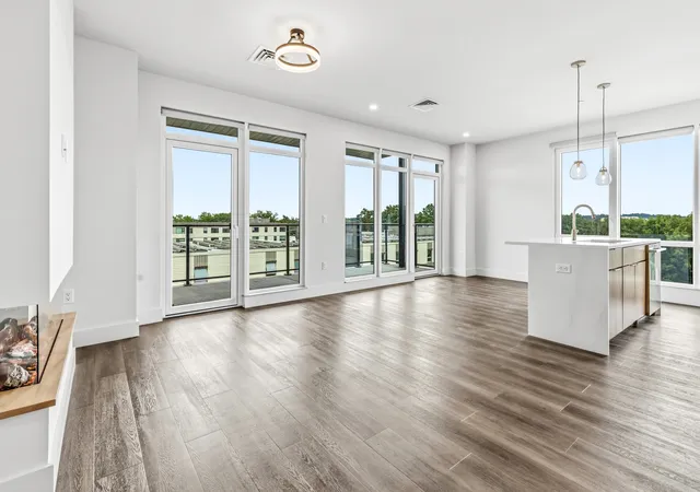 Photo 2 of Condo for sale at 125 Cambrian Wy #620, Burlington, VT 05401 | MLS# 5073190 | Listing updated on 2026-09-11