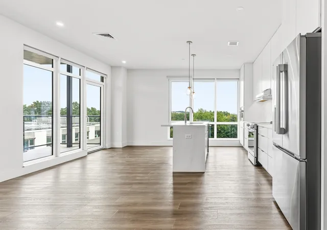 Photo 3 of Condo for sale at 125 Cambrian Wy #620, Burlington, VT 05401 | MLS# 5073190 | Listing updated on 2026-09-11