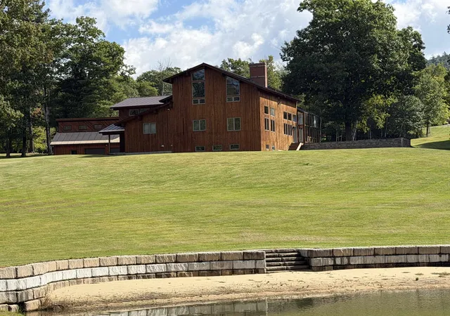 Photo 1 of Single family home for sale at 104 Upper Stonehouse Mountain Rd, Orford, NH 03777 | MLS# 5075572 | Listing updated on 2026-09-12