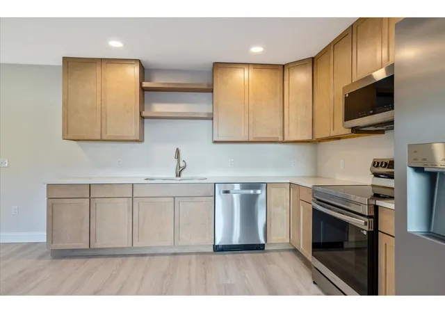 Photo 4 of Townhouse for sale at 189 Pearl St #102, Saint Albans, VT 05478 | MLS# 5075835 | Listing updated on 2026-09-17