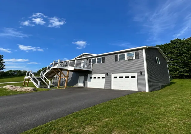 Photo 3 of Single family home for sale at 24 Victor Pl, Rutland, VT 05701 | MLS# 5076114 | Listing updated on 2026-09-02