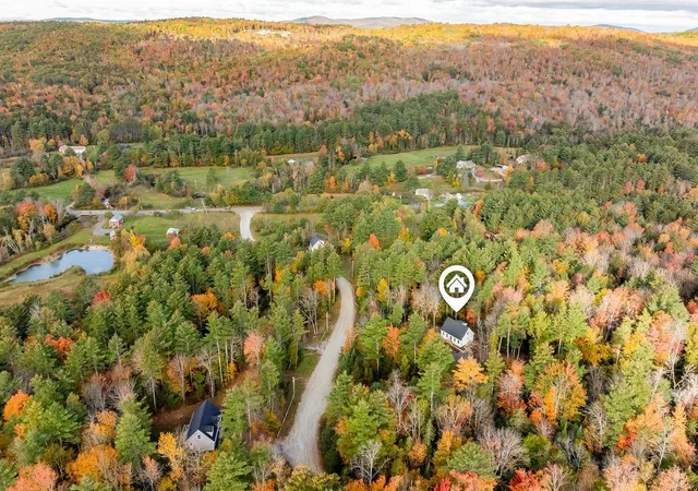Photo 1 of Single family home for sale at 7 Hawk Ln, Canaan, NH 03741 | MLS# 5077267 | Listing updated on 2026-10-24