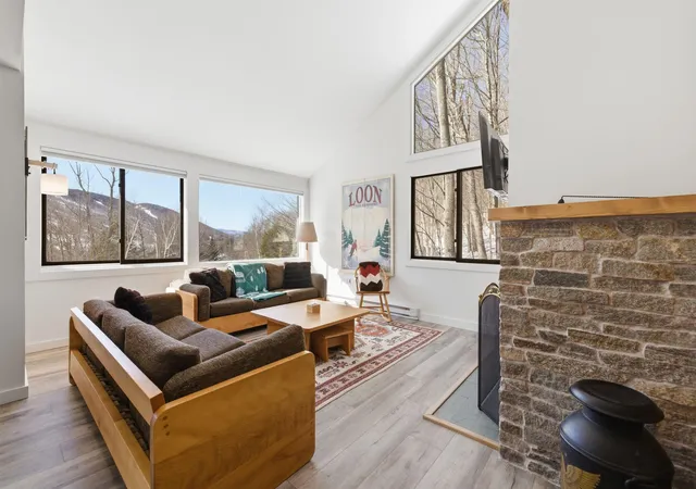 Photo 4 of Townhouse for sale at 25 Ravine Ln #3, Lincoln, NH 03251 | MLS# 5078174 | Listing updated on 2026-09-09