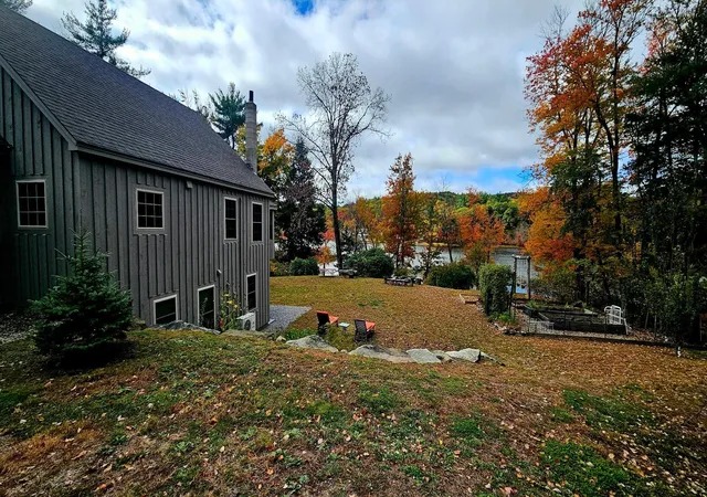 Photo 2 of Single family home for sale at 21 Crittenden Rd, Bradford, NH 03221 | MLS# 5078584 | Listing updated on 2026-10-14
