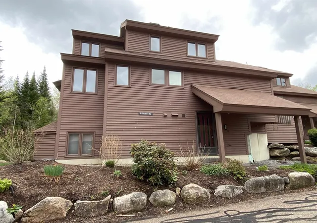 Photo 4 of Condo for sale at 9 Fletchers Wy #H2, Waterville Valley, NH 03215 | MLS# 5079454 | Listing updated on 2026-10-11