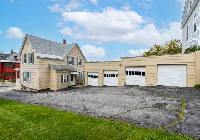 Photo 1 of Single family home for sale at 612 Rockingham St, Berlin, NH 03570 | MLS# 5081050 | Listing updated on 2026-10-02