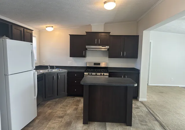 Photo 2 of Manufactured home for sale at 13 Seaglass Ln, Kittery, ME 03904 | MLS# 5081608 | Listing updated on 2026-09-11
