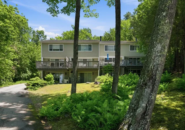 Photo 4 of Townhouse for sale at 19 Wawbeek Rd #3, Mirror Lake, NH 03853 | MLS# 5083653 | Listing updated on 2026-09-14