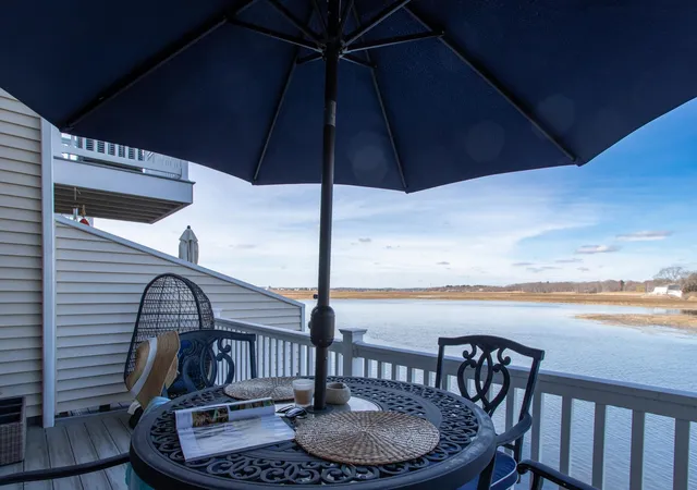 Photo 1 of Townhouse for sale at 571 Winnacunnet Rd #3, Hampton, NH 03842 | MLS# 5083664 | Listing updated on 2026-10-14