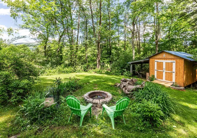 Photo 3 of Single family home for sale at 393 Morse Hill Rd, Dorset, VT 05253 | MLS# 5084308 | Listing updated on 2026-09-05