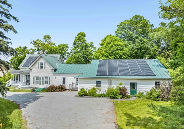 Photo 1 of Single family home for sale at 222 South Main St, Barre, VT 05641 | MLS# 5084476 | Listing updated on 2026-09-10