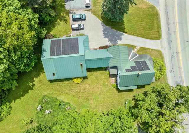 Photo 2 of Single family home for sale at 222 South Main St, Barre, VT 05641 | MLS# 5084476 | Listing updated on 2026-09-10