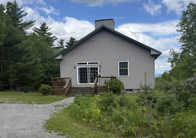 Photo 1 of Single family home for sale at 243 Partridge Ln, Haverhill, NH 03774 | MLS# 5084907 | Listing updated on 2026-09-11