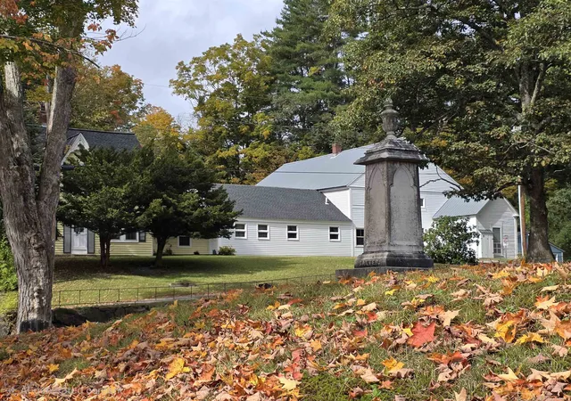 Photo 1 of Single family home for sale at 12 Church St, Bradford, NH 03221 | MLS# 5085024 | Listing updated on 2026-10-16