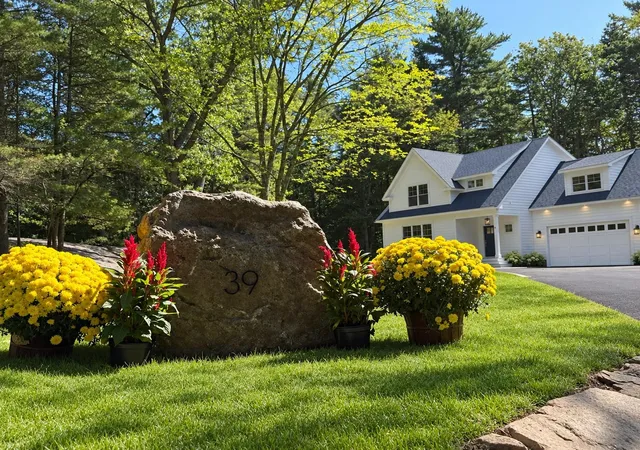 Photo 1 of Townhouse for sale at 39 Mill Rd, North Hampton, NH 03862 | MLS# 5085296 | Listing updated on 2026-09-30