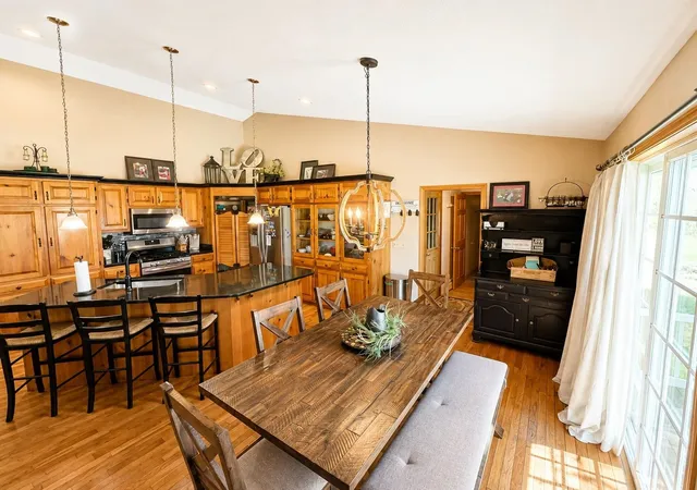 Photo 3 of Single family home for sale at 3669 Us Route 5, Westminster, VT 05158 | MLS# 5085682 | Listing updated on 2026-09-08