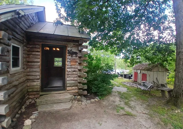 Photo 3 of Single family home for sale at 12 Beard Ln, Grafton, NH 03240 | MLS# 5085707 | Listing updated on 2026-09-06