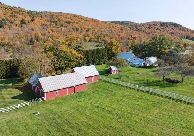 Single family home for sale at 9671 Vt Route 12, Bethel, VT 05032 | MLS# 5086468