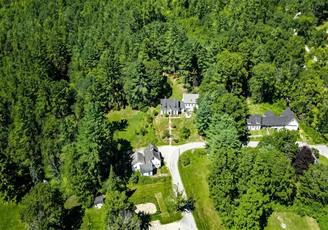 Photo 3 of Single family home for sale at 14 Grist Mill St, Bradford, NH 03221 | MLS# 5087255 | Listing updated on 2026-10-06