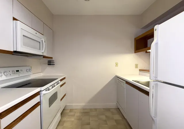 Photo 3 of Condo for sale at 53 Lyme Rd #5, Hanover, NH 03755 | MLS# 5087548 | Listing updated on 2026-09-01