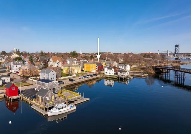 Photo 1 of Single family home for sale at 114 Mechanic St, Portsmouth, NH 03801 | MLS# 5087834 | Listing updated on 2026-09-21