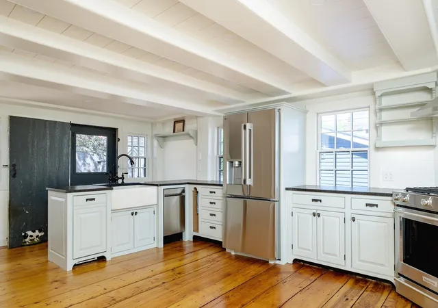 Photo 3 of Single family home for sale at 114 Mechanic St, Portsmouth, NH 03801 | MLS# 5087834 | Listing updated on 2026-09-21