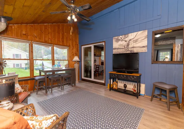 Photo 4 of Single family home for sale at 3 Snowshoe Hl Rd, Claremont, NH 03743 | MLS# 5088210 | Listing updated on 2026-10-17