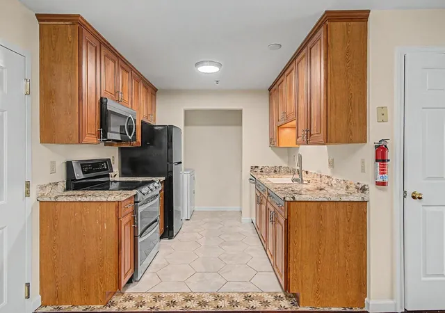 Photo 1 of Condo for sale at 249 Hildred Dr, Burlington, VT 05401 | MLS# 5088538 | Listing updated on 2026-09-24