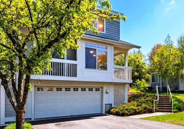 Photo 2 of Sale Pending at 73 Park Rd, South Burlington, VT 05403 | MLS# 5088849 | Listing updated on 2026-09-04
