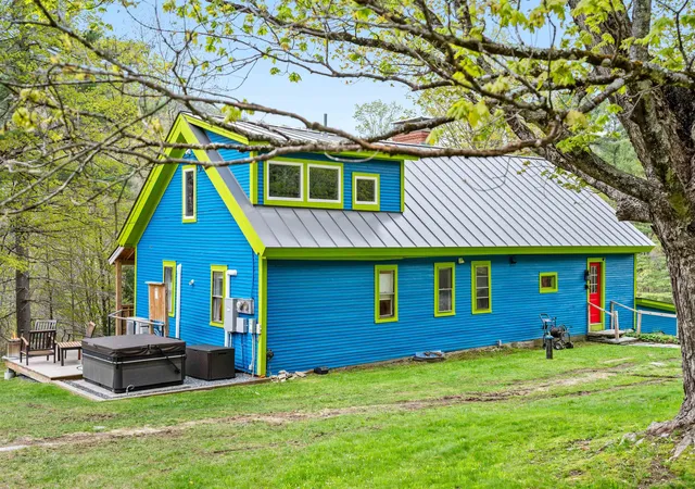 Photo 1 of Single family home for sale at 3955 Vt Route 100, Warren, VT 05674 | MLS# 5089416 | Listing updated on 2026-09-14