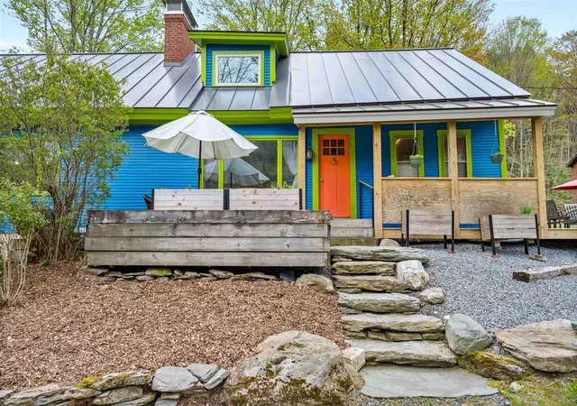 Photo 2 of Single family home for sale at 3955 Vt Route 100, Warren, VT 05674 | MLS# 5089416 | Listing updated on 2026-09-14