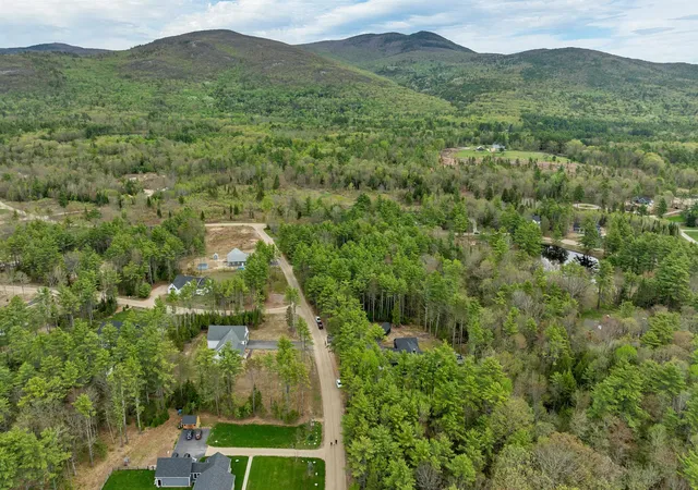 Photo 4 of Single family home for sale at 7 Lyndsay Ln, Melvin Village, NH 03850 | MLS# 5090055 | Listing updated on 2026-09-08