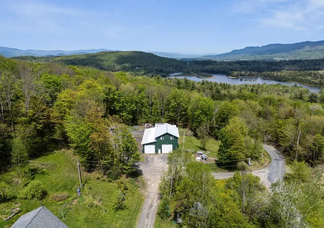 Photo 2 of Single family home for sale at 251 Doe Rd, Warren, VT 05674 | MLS# 5090148 | Listing updated on 2026-09-07
