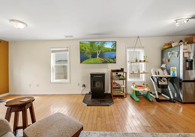 Photo 3 of Single family home for sale at 10 River St, Gorham, NH 03581 | MLS# 5091237 | Listing updated on 2026-09-16