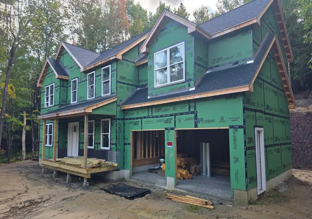 Photo 3 of Single family home for sale at 7 Shaw Rd, Pittsfield, NH 03263 | MLS# 5091752 | Listing updated on 2026-09-22