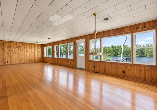 Photo 2 of Single family home for sale at 244 Pinewood Shrs, Wakefield, NH 03830 | MLS# 5092060 | Listing updated on 2026-10-09