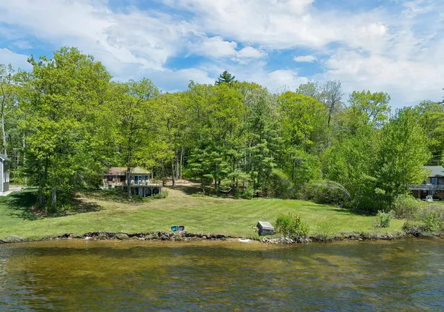 Photo 2 of Single family home for sale at 3 Brewster Rd, Melvin Village, NH 03850 | MLS# 5092092 | Listing updated on 2026-10-23